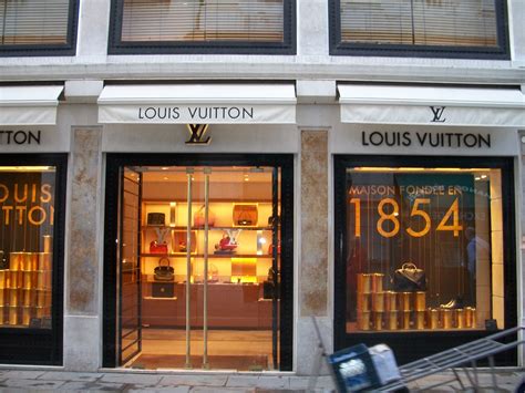 louis vuitton negozio venezia|louis vuitton venezia store.